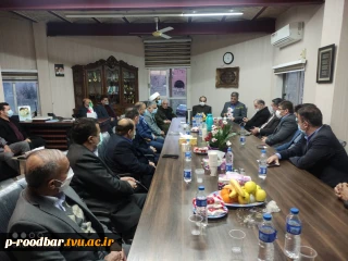 بازدید دکتر مهرداد گودرزوند چگینی نماینده محترم مردم شهرستان رودبار در مجلس شورای اسلامی، دکتر شمشادی ریاست محترم دانشگاه فنی و حرفه ای گیلان، شهردار و اعضاء محترم شورای شهر رستم آباد از آموزشکده فنی و حرفه ای سیدالشهدا(ع) رستم آباد